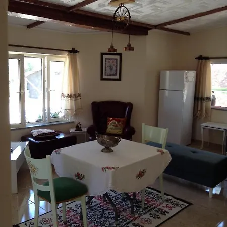 Cute Peacefull House Near The Beach In Ekincik *